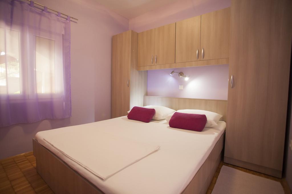 Villa Neda Makarska Room photo