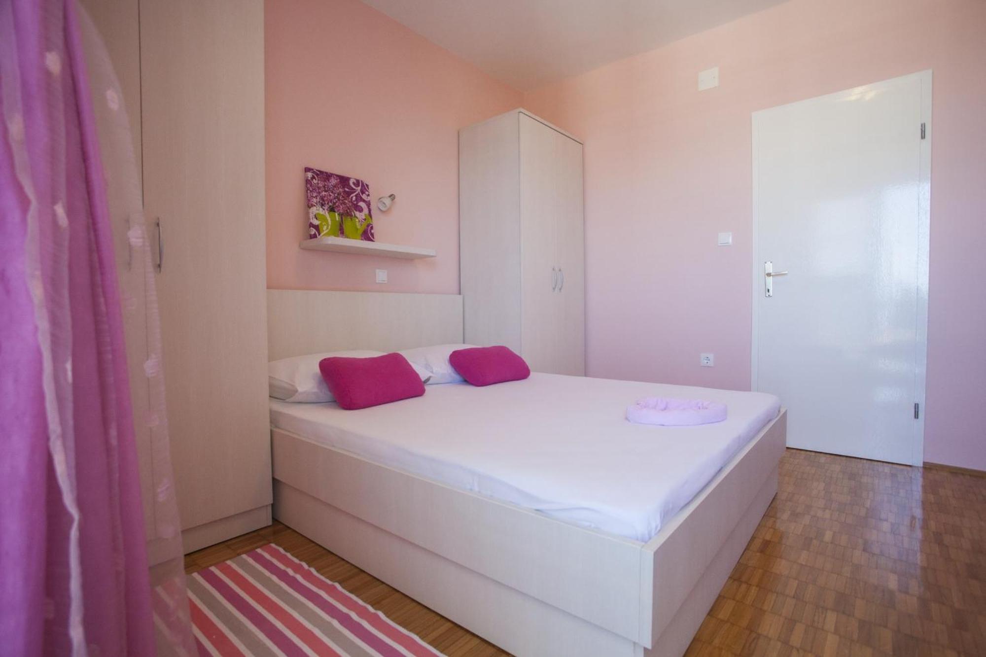 Villa Neda Makarska Room photo